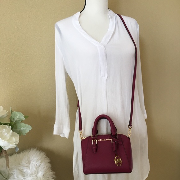 Last one✨Michael Kors mini Ciara Xbody - Picture 4 of 5